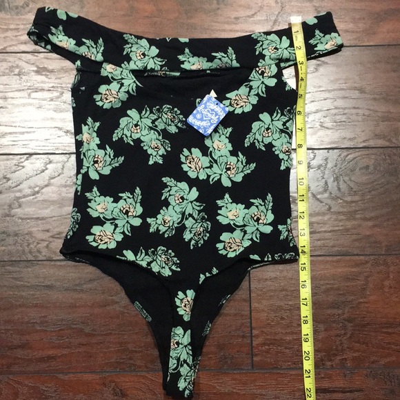 NWD Free people So Much Off Shoulder Bodysuit top - Picture 6 of 8